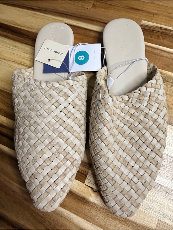 Universal Thread Shoes - Universal Thread Beige Woven Pointed Slip-On Mules